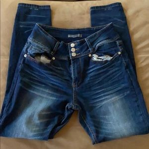 Blue Jeans W/ 3 buttons